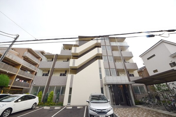 アイビーコートの物件外観写真